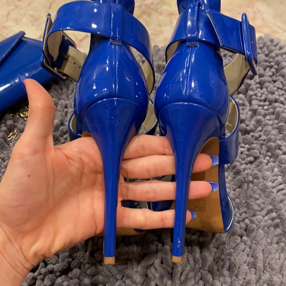 Aldo matching clutch and heels 💙 - Picture 3 of 5